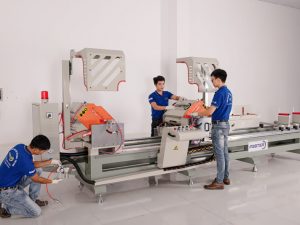 Máy cắt nhôm 2 đầu F99 5 May cat nhom 2 dau mam xoay F99 180121 13