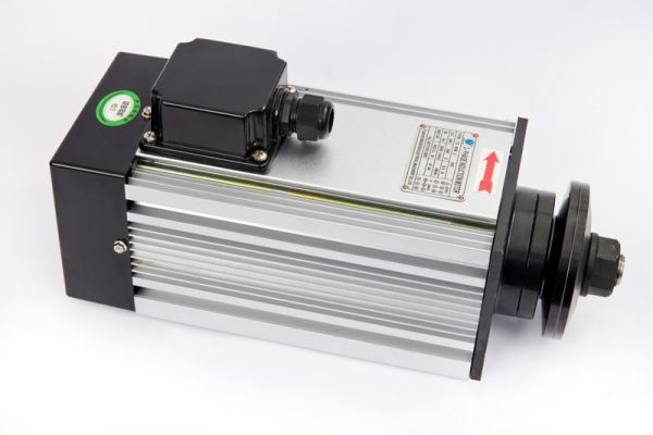 Motor-vuong-may-cat-nhom-3.0Kw-180121-3-600x400 Motor vuong may cat nhom 3.0Kw 180121 3 600x400 1