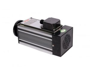 Motor Vuông máy cắt nhôm 3.0Kw 4 Motor vuong may cat nhom 3.0Kw 180121 6 600x400 1