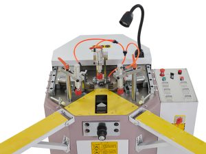 Máy ép góc kỹ thuật số Megatech 3 may ep goc nhom ky thua s megatech 1e