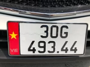Khuôn vuông cờ
